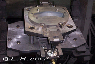 mold assembly